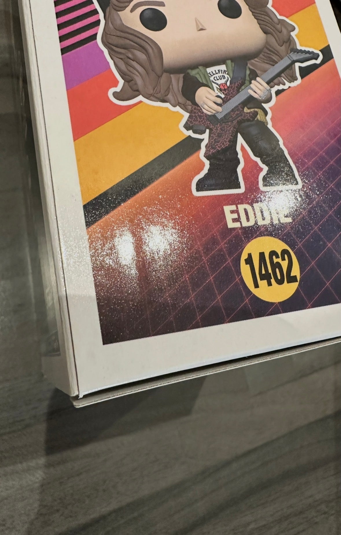 (SCATOLA LEGGERMENTE DANNEGGIATA) Funko POP! Television Stranger Things Eddie 1462 (Metallic) (Special Edition)